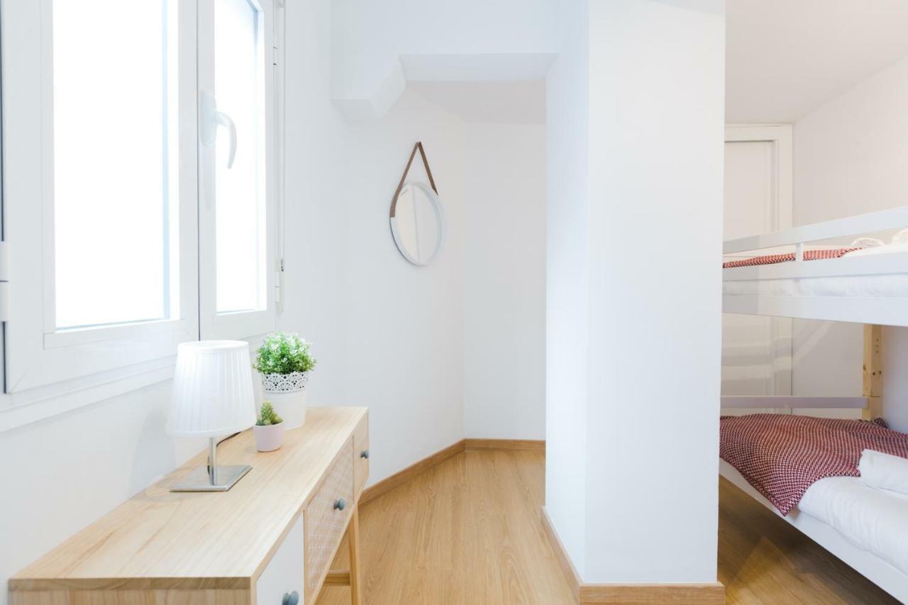Apartament Hola Malaga Centro Zewnętrze zdjęcie
