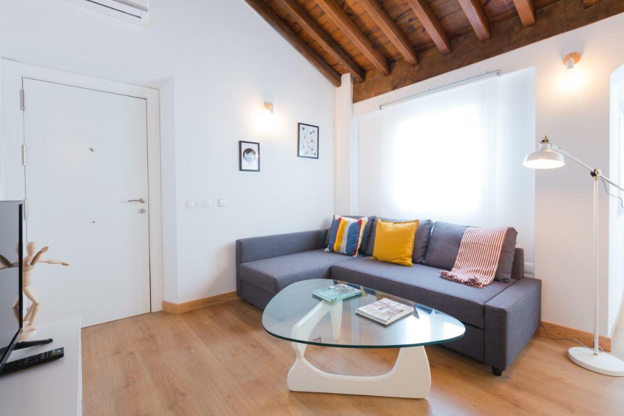 Apartament Hola Malaga Centro Zewnętrze zdjęcie